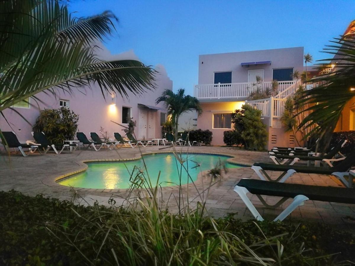 Agua Clara Eco Suites オラニエスタッド エクステリア 写真