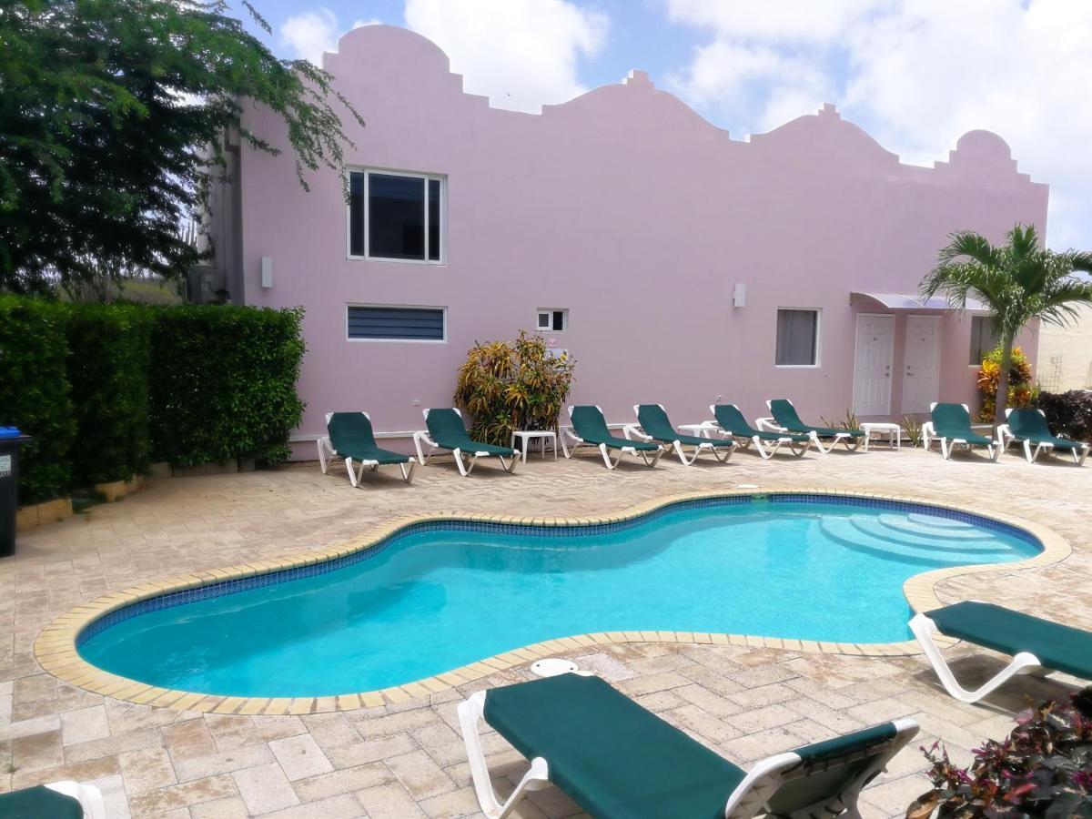 Agua Clara Eco Suites オラニエスタッド エクステリア 写真